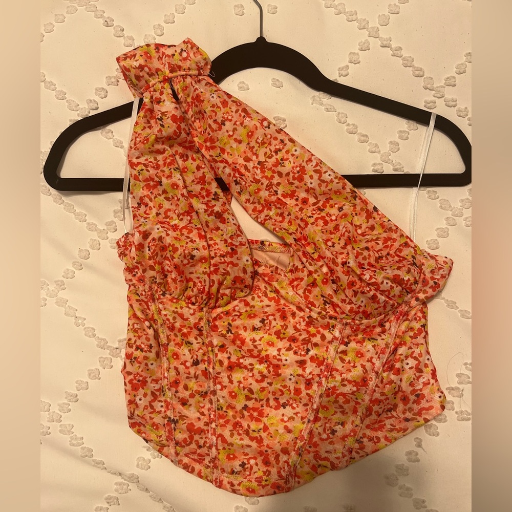 Cute floral top